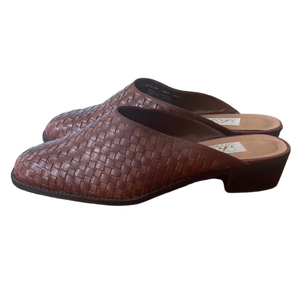 Handwoven leather mules in Cognac. Made in Brazil. So stylish,Perfect condition!